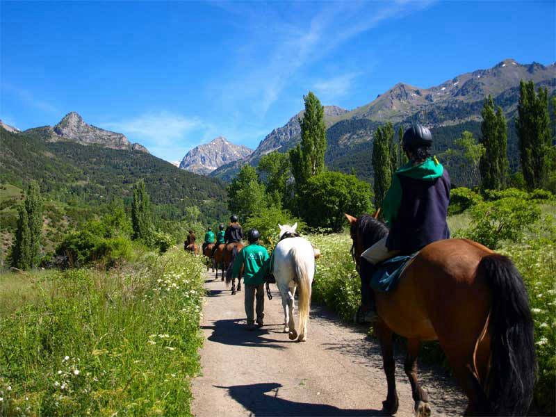  Paseos a caballo en el valle de Tena